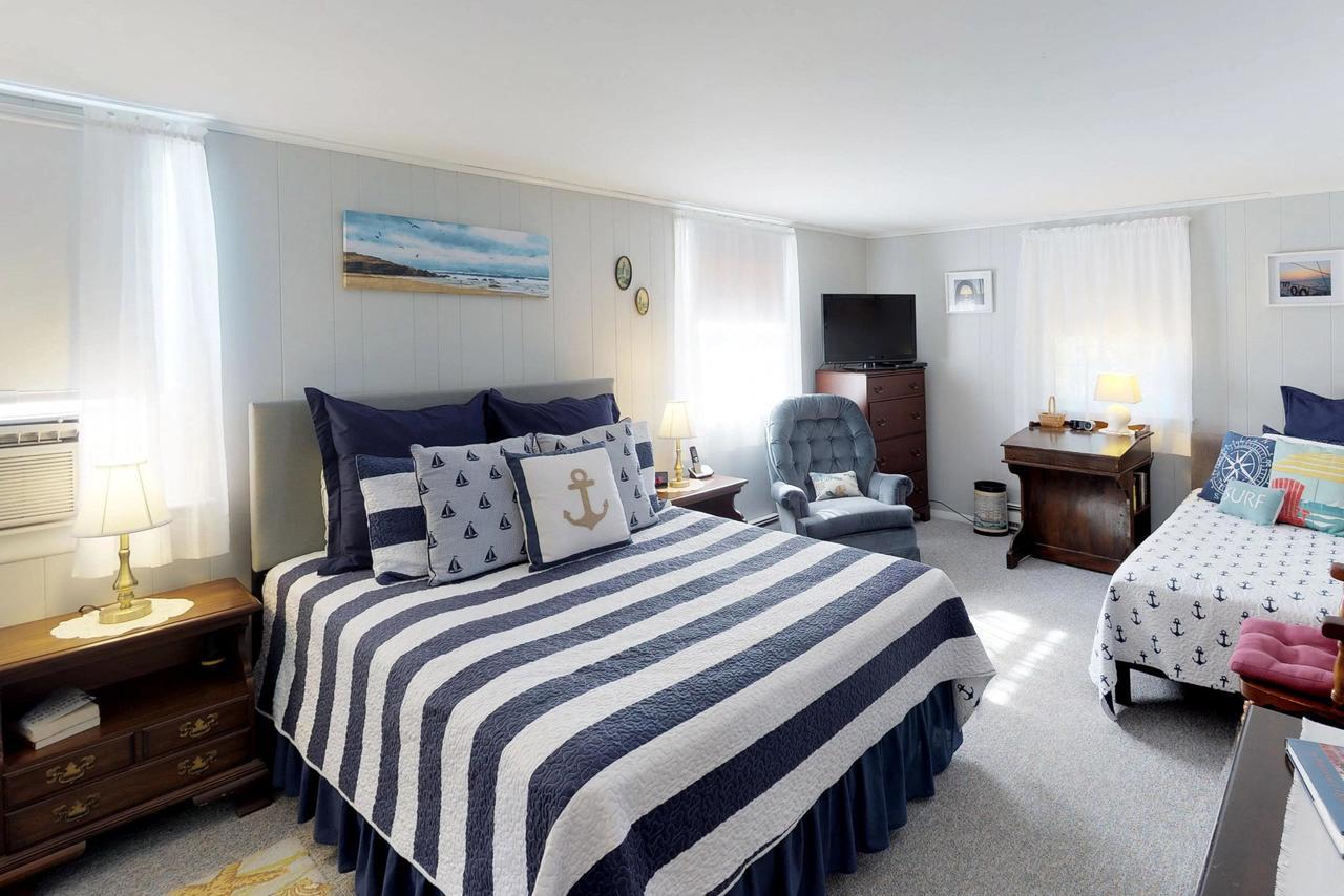 Seawind Guest Studio Nauset Heights Екстериор снимка
